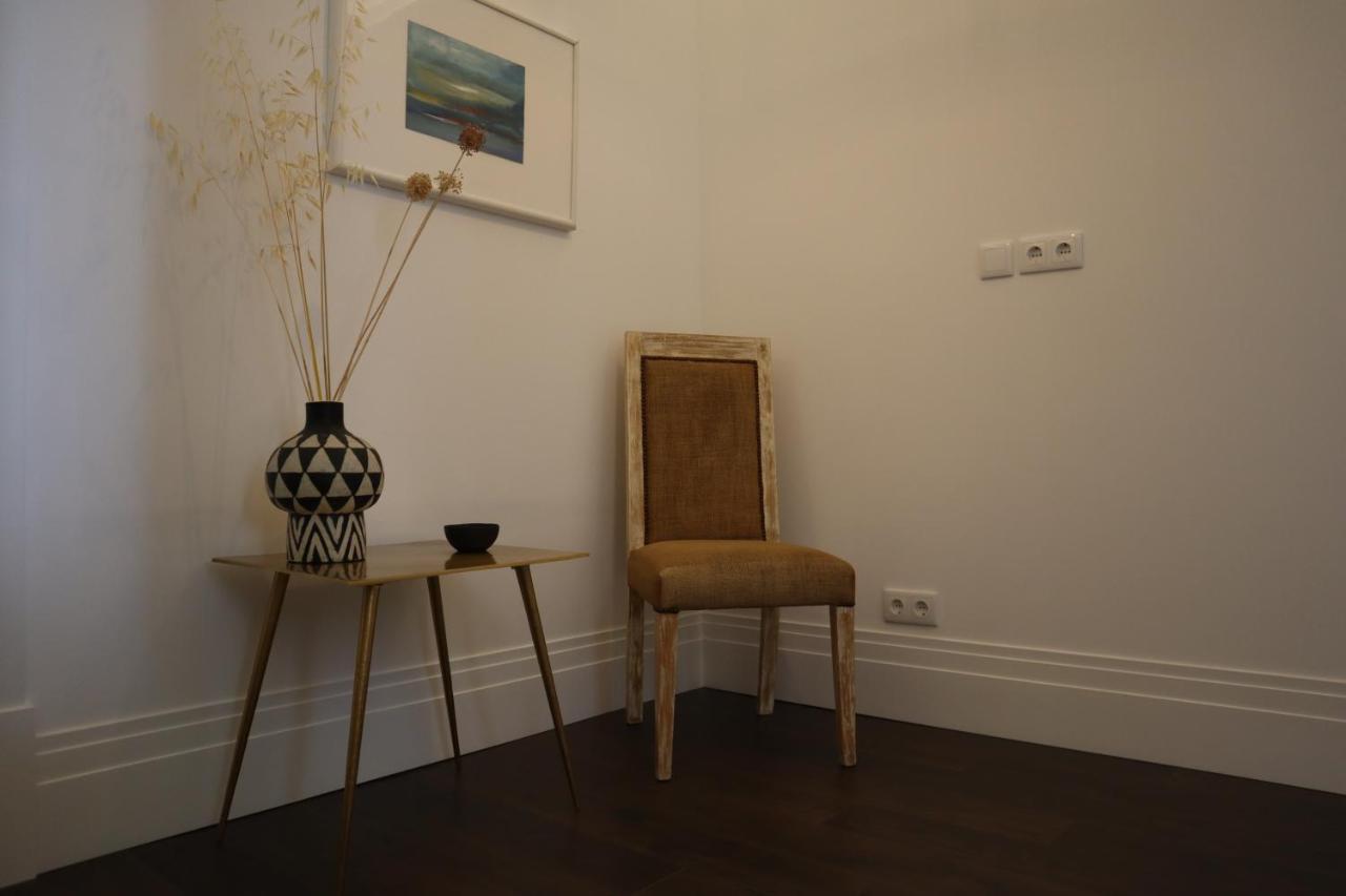 Os Agostos Bed & Breakfast Luaran gambar
