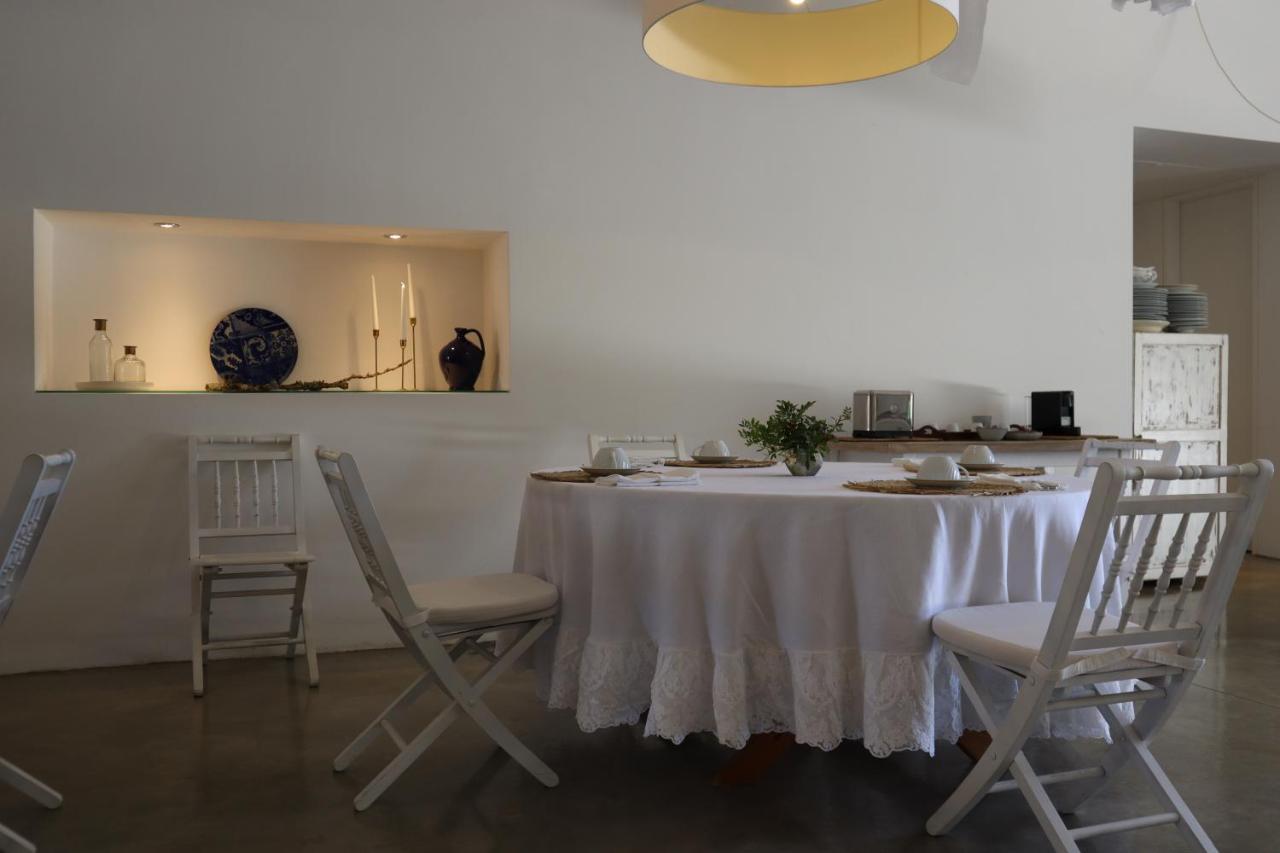 Os Agostos Bed & Breakfast Luaran gambar